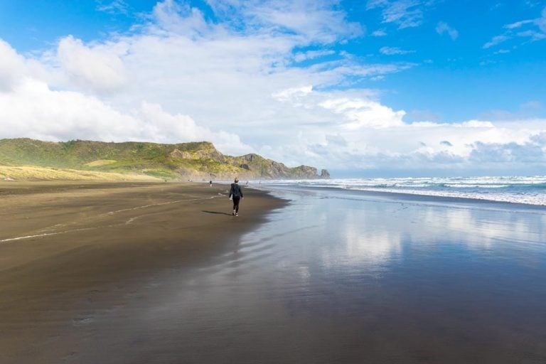 ULTIMATE Guide to Bethells Beach (Te Henga) and Lake Wainamu