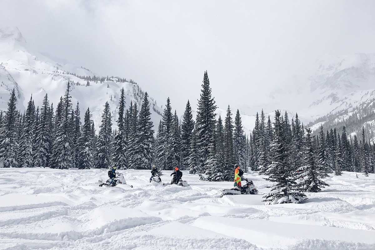 snowmobiling-near Revelstoke Canada