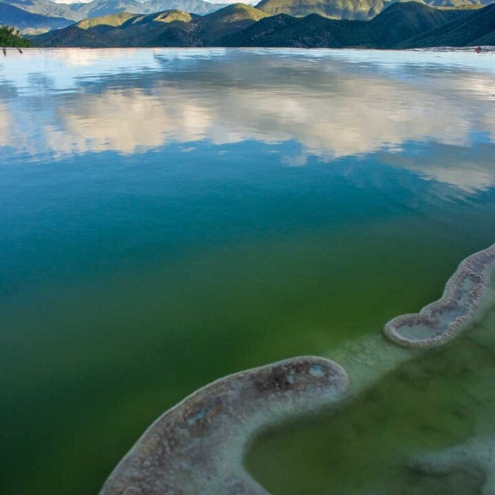 Close up of the water at Hierve El Agua, mexico