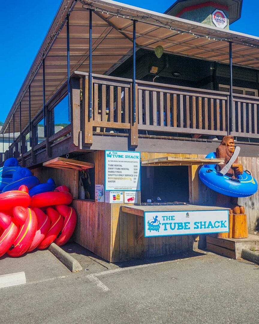 COMPLETE Guide to Visiting Lake Cowichan +17 Things to do!