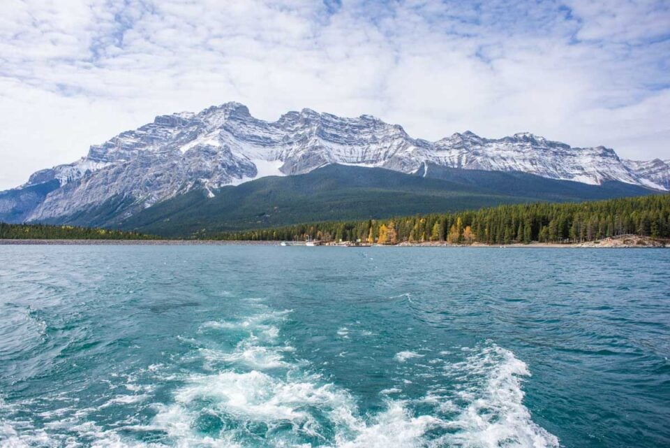13 Things to KNOW about the Lake Minnewanka Cruise in Banff