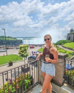 5 BEST Niagara Falls Tours from Toronto (2026 Guide!) - Destinationless ...