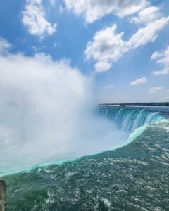 5 BEST Niagara Falls Tours from Toronto (2026 Guide!) - Destinationless ...
