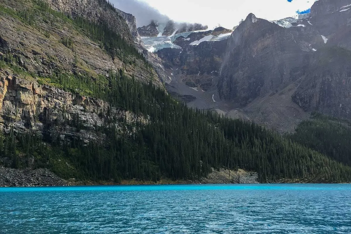 9 BEST Hikes that Start from Moraine Lake