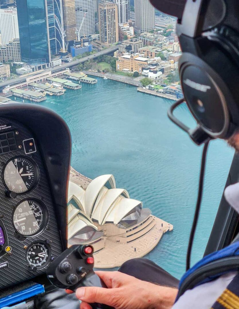 15 Things to KNOW Before Booking a Helicopter Tour in Sydney, Australia