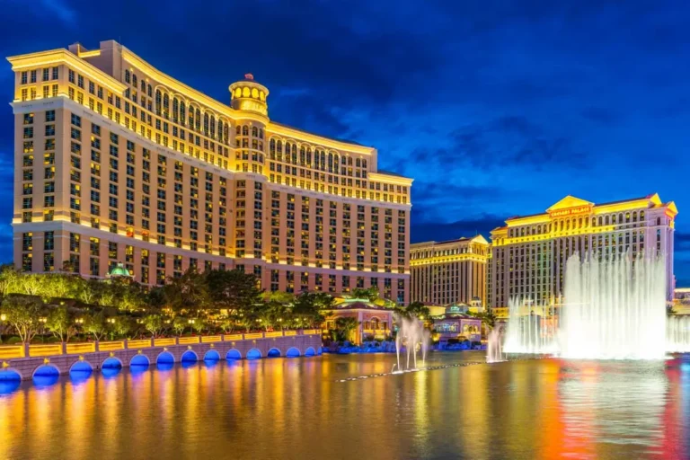 The Bellagio Fountain at night lit up in Las Vegas USA 2