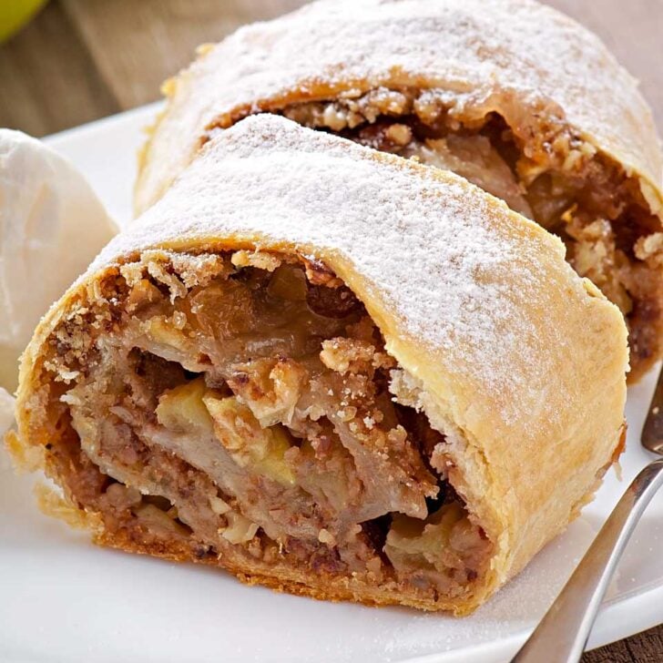 Strudel on a food tour in Budapest Hungary