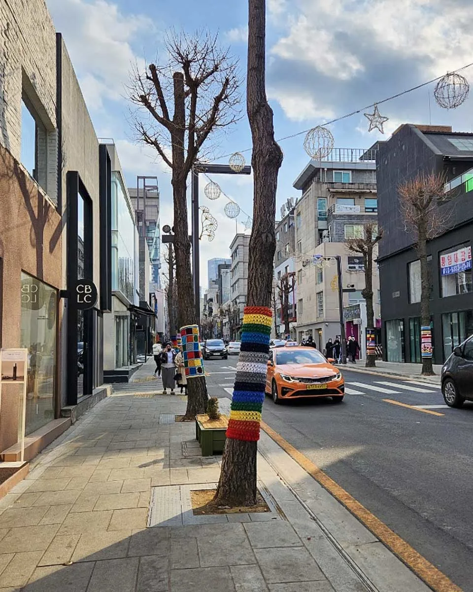 Street in the Gangnam District in Seoul South Korea 2