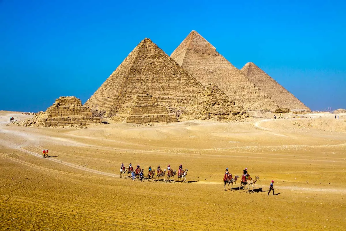 5 Best Pyramids of Giza Tours