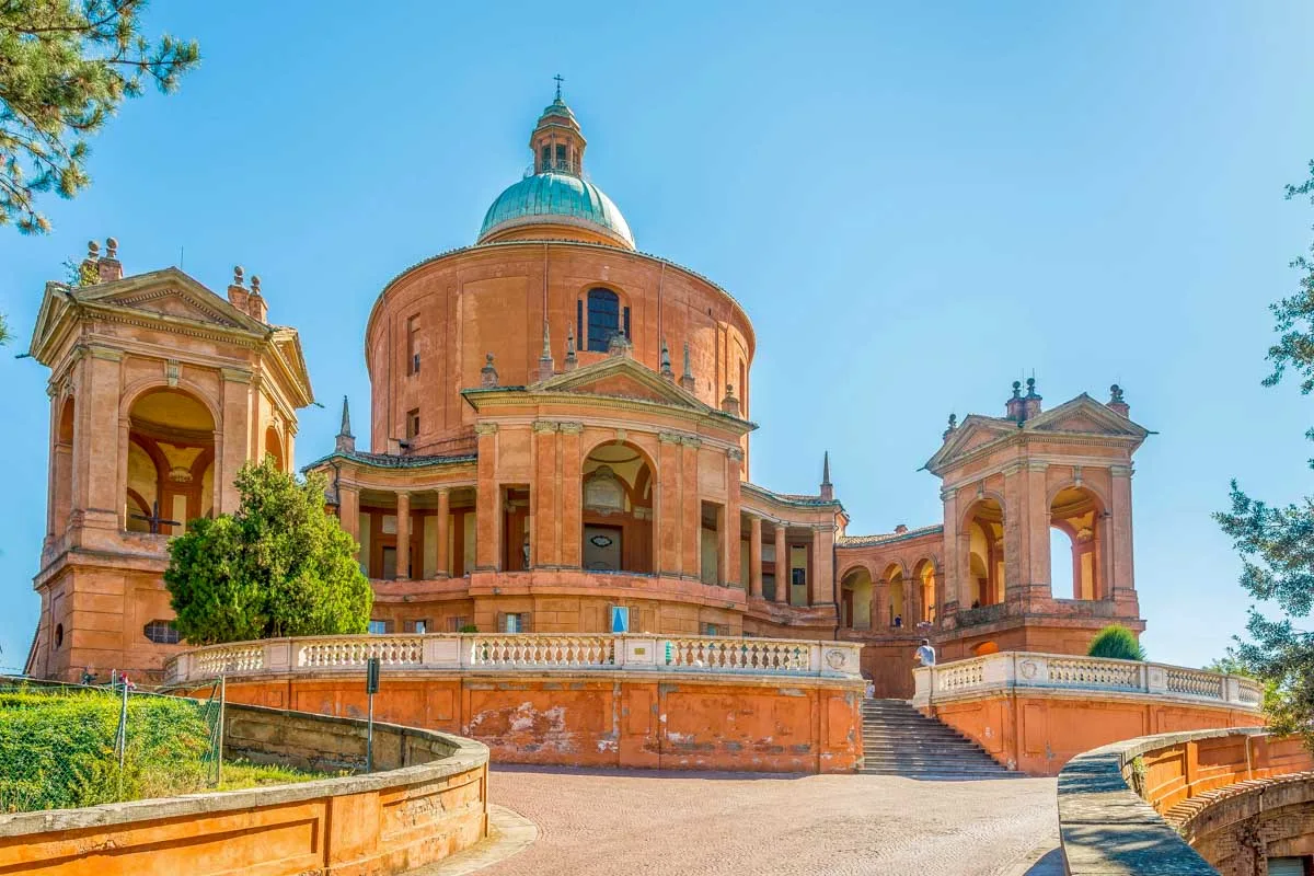 6 Best Things to do in Bologna, Italy