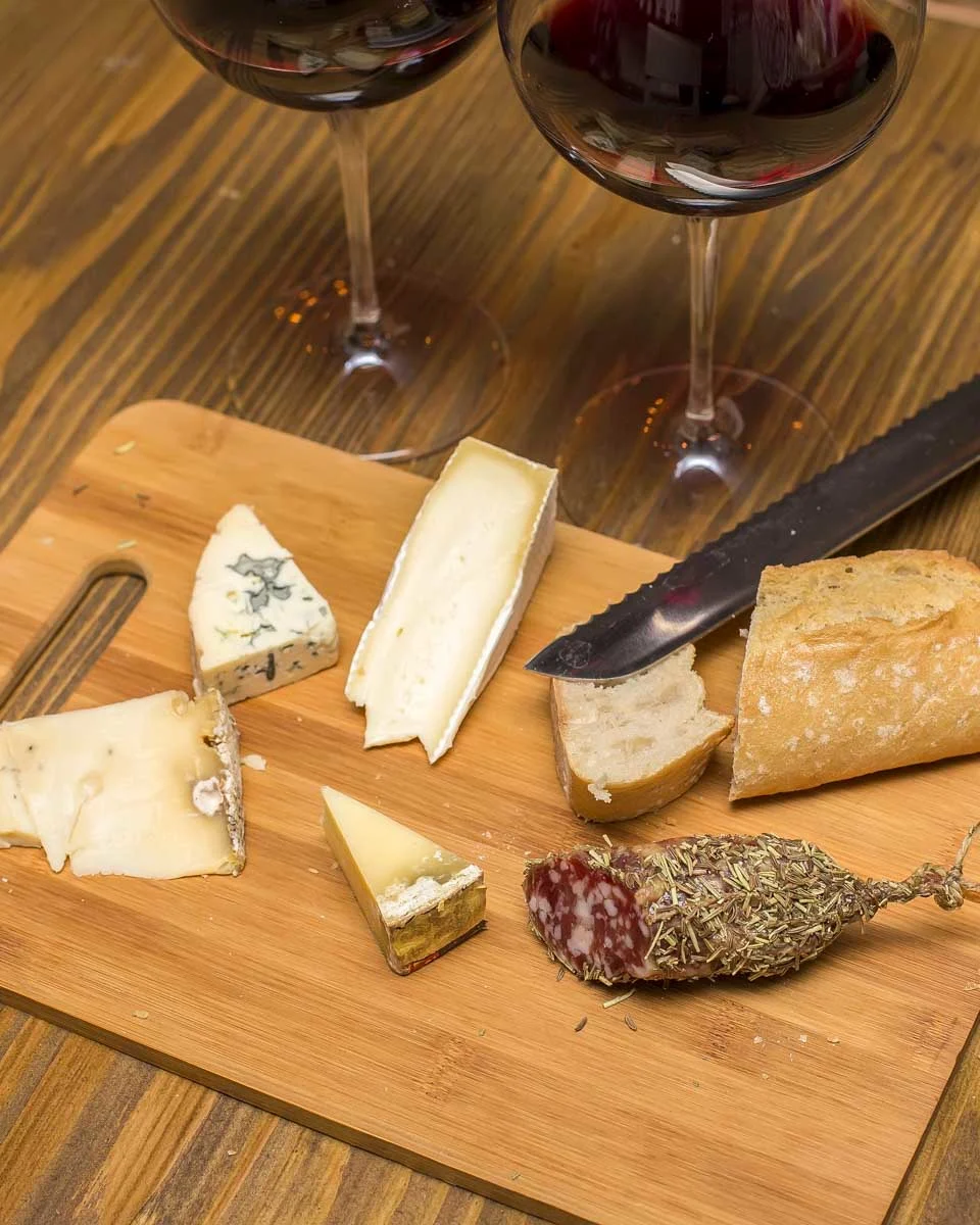 Wine-and-cheese-charcuterie-board-in the Beaujolais wine region on a land rover tour from Lyon France