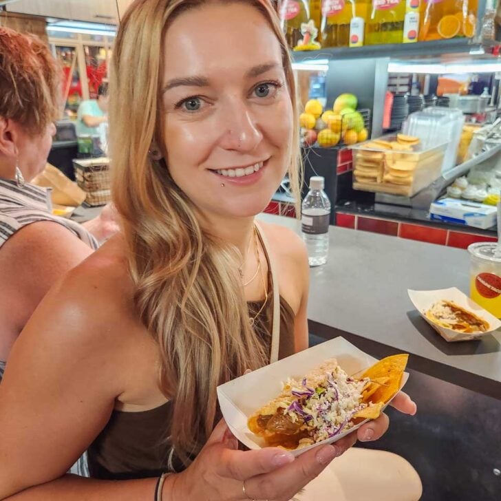 Bailey-eats-food-on-a-food-tour-in-Charleston South Carolina