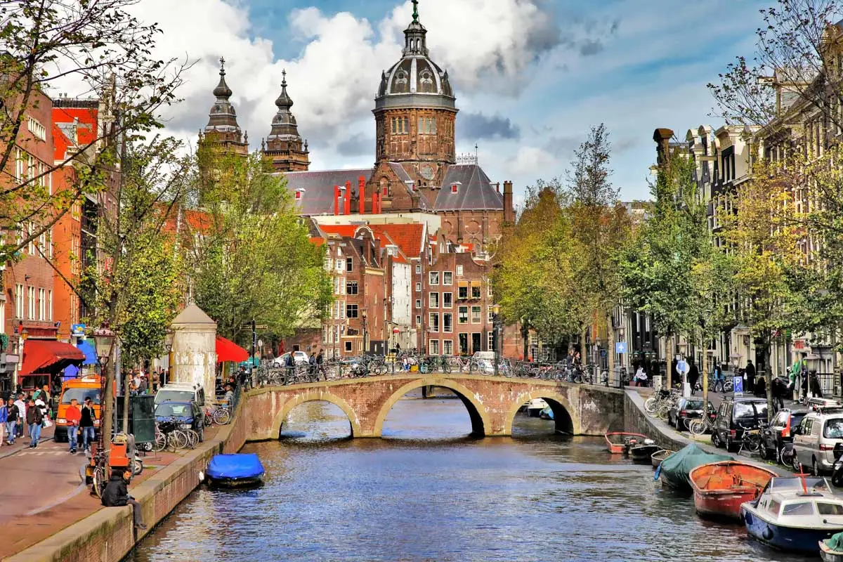 15 Best Things To Do in Amsterdam, Netherlands