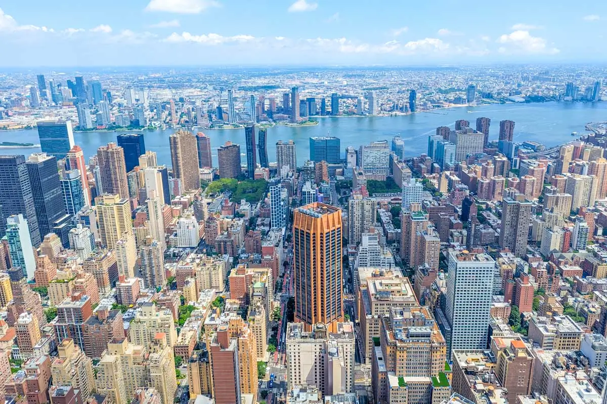 View at the top of the Empire State Building in New York City, New York (2)