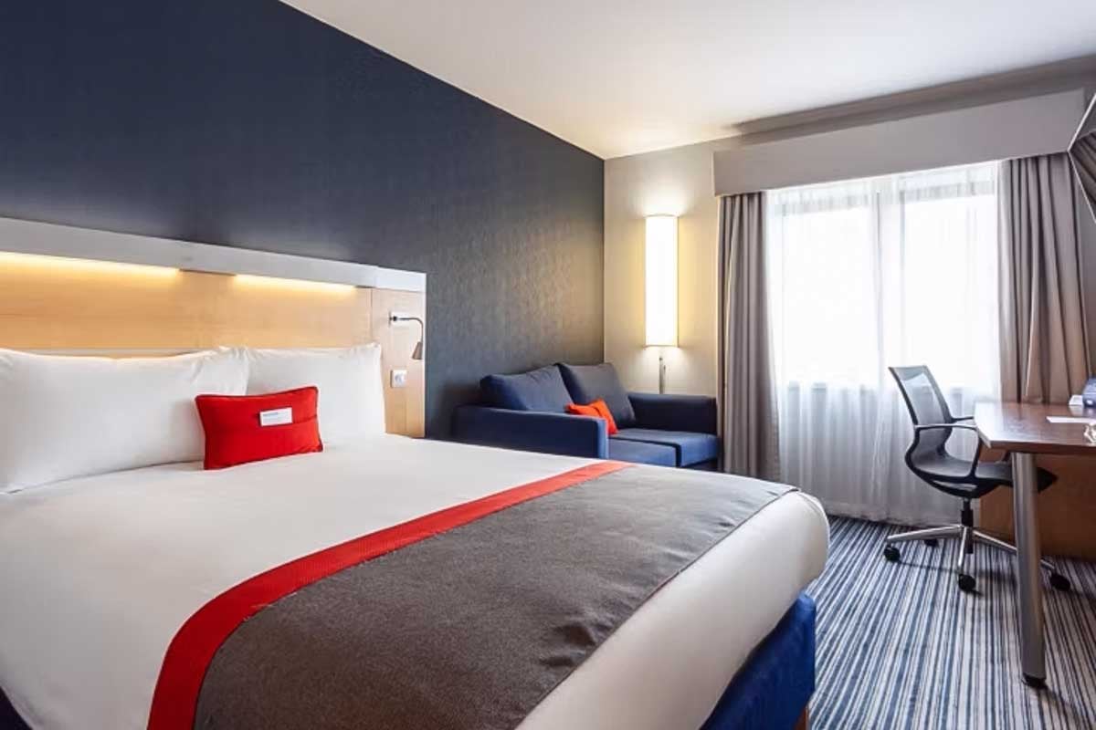 Holiday Inn Express Edinburgh – Royal Mile in Edinburgh Scotland