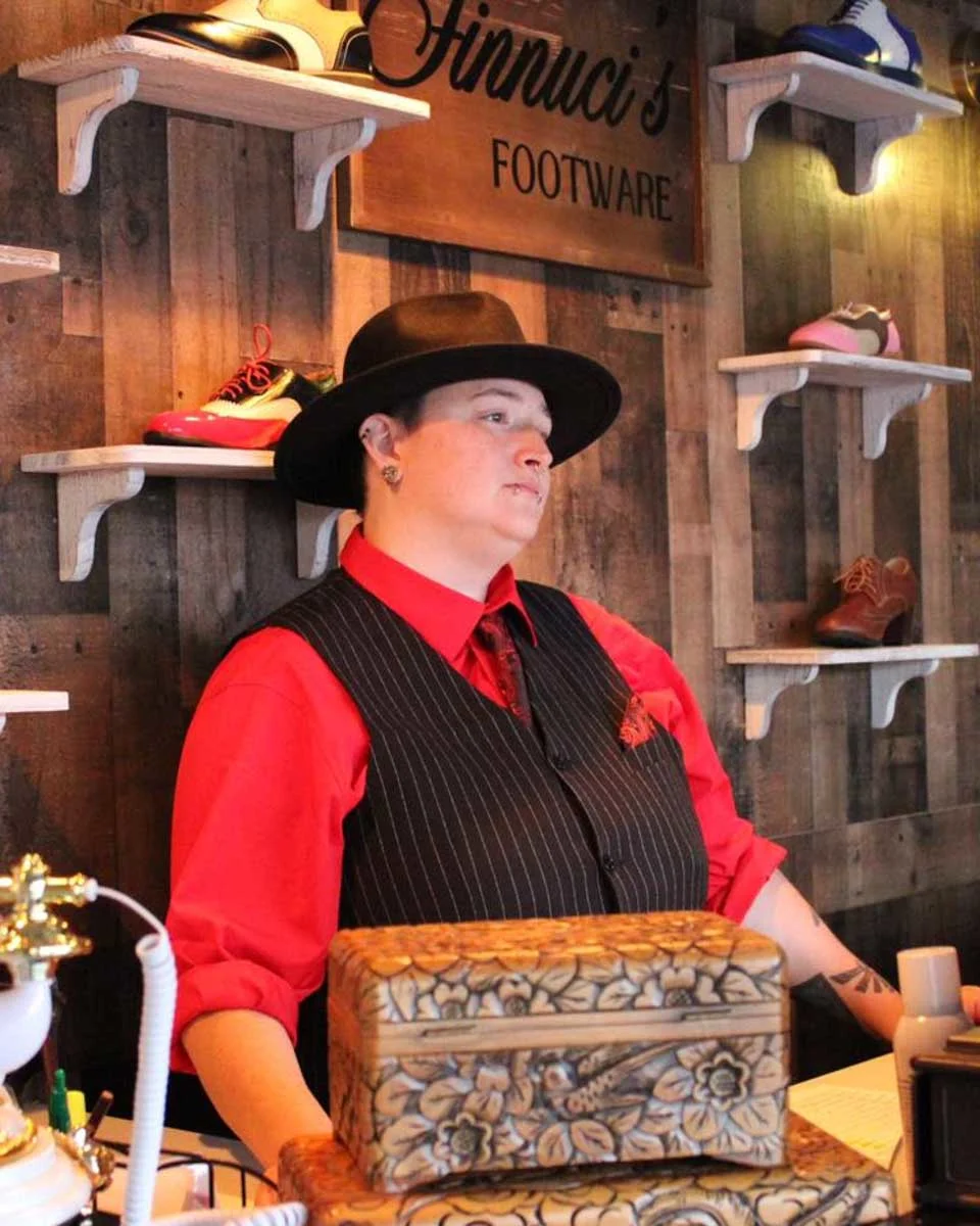 Riga-Tony’s Murder Mystery Dinner Show in Myrtle Beach South Carolina 1