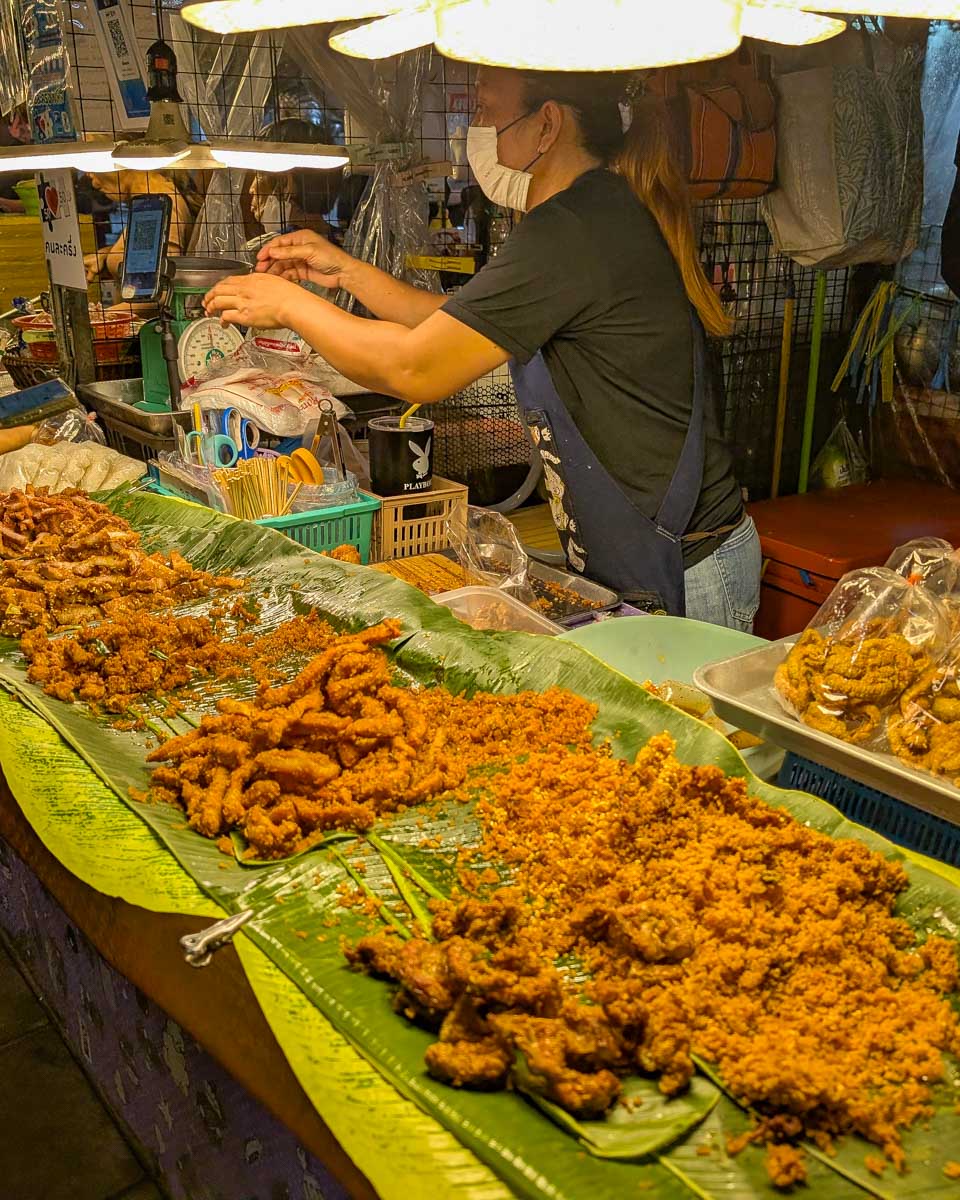 Thai food eaten in Bangkok Thailand on a Chinatown night tour (9)