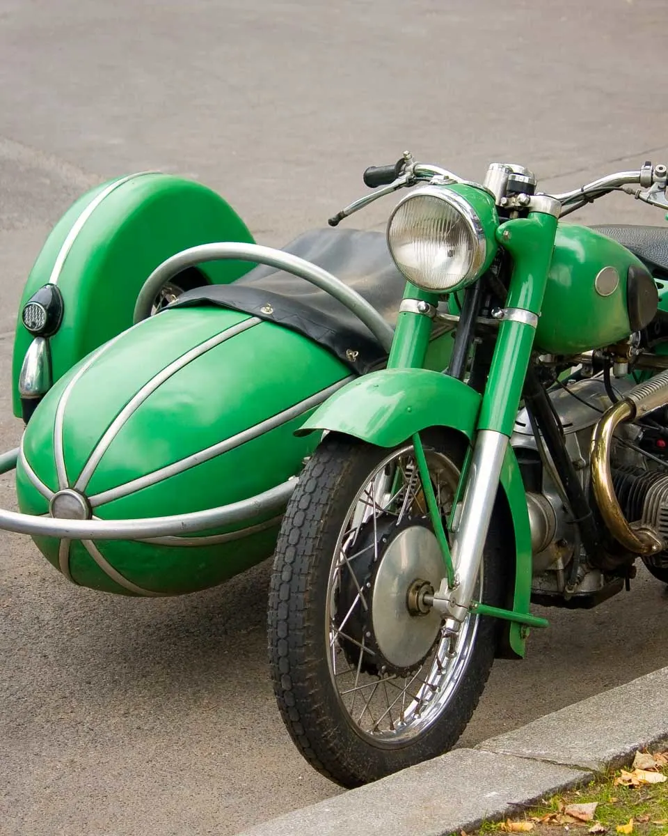A motorcycle and sidecar on a tour of Calgary Alberta