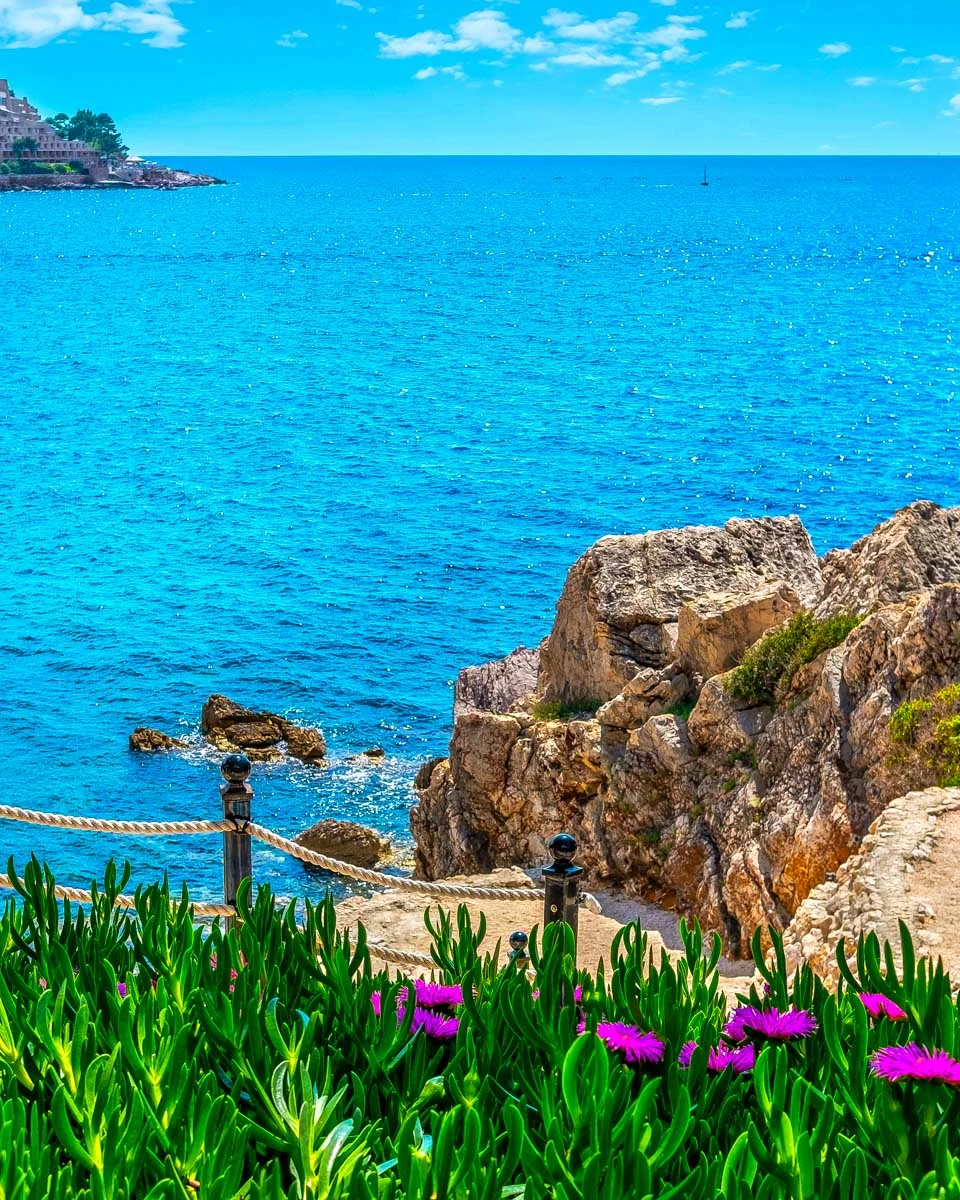 A-nature-walk-in-Lapad-near-Dubrovnik-Croatia