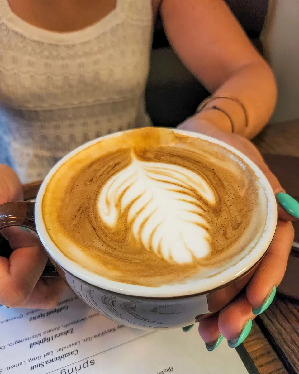 Bailey-drinks-coffee-in-Maui Hawaii