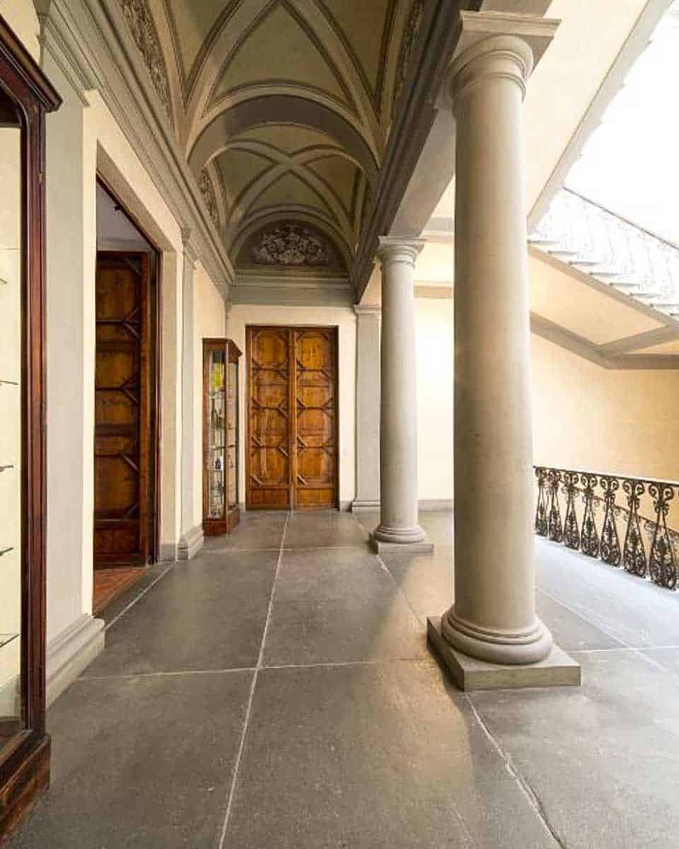 Casa Santo Nome di Gesu in Florence Italy (2)
