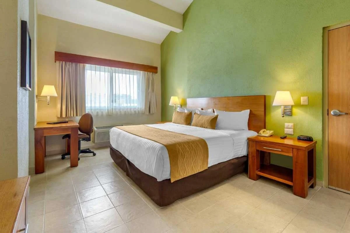 Comfort Inn Puerto Vallarta Golfside & Marina in Puerto Vallarta Mexico