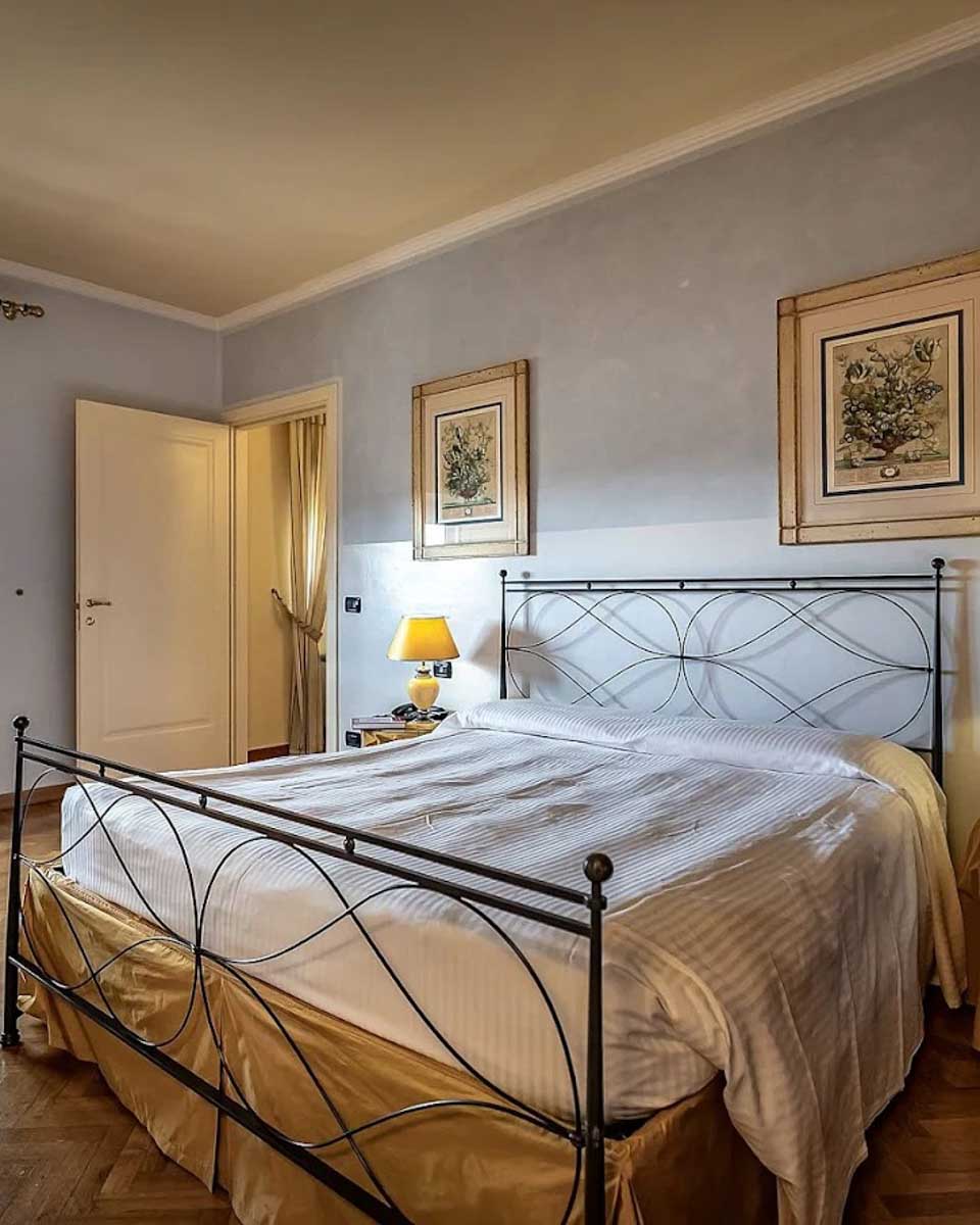 Palazzo Gamba Apartments al Duomo in Florence Italy 2