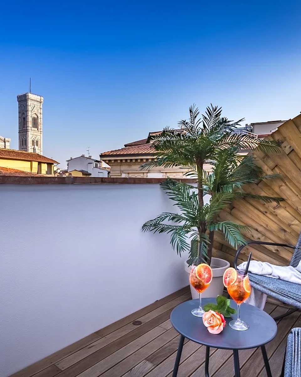 Palazzo dei Conti Residenza d'Epoca in Floreence Italy 3
