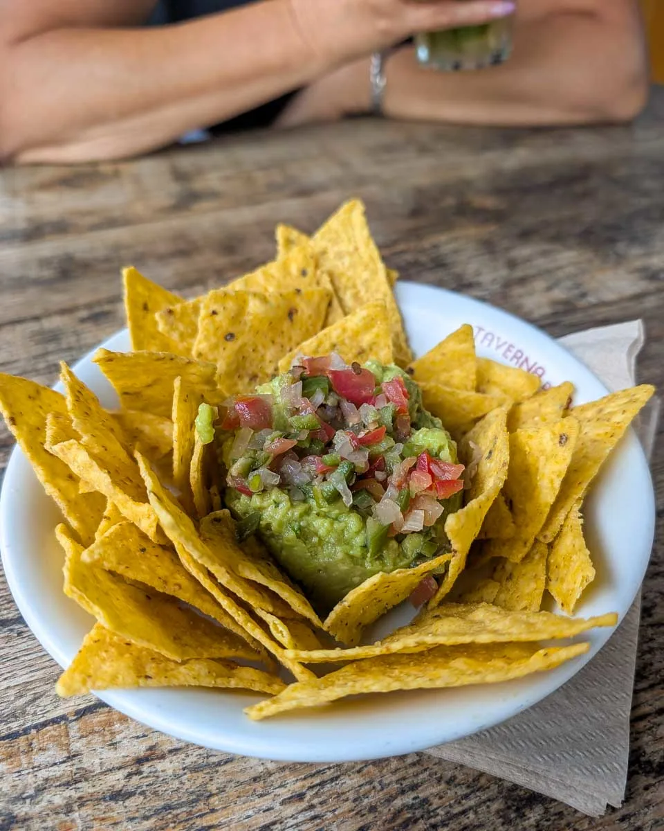 Snack-with-chips-guac-in San Sebastian-Spain