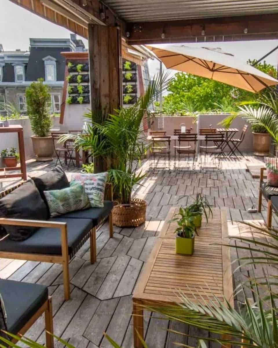 Auberge du Plateau in Montreal Quebec Canada 1