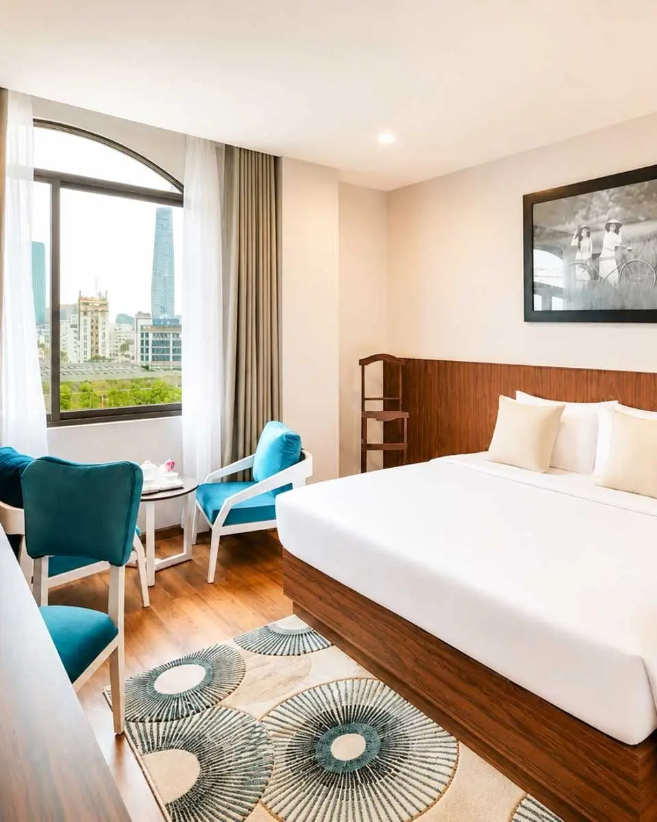 Happy Life Grand Hotel & Rooftop Skybar in Ho Chi Minh City Vietnam