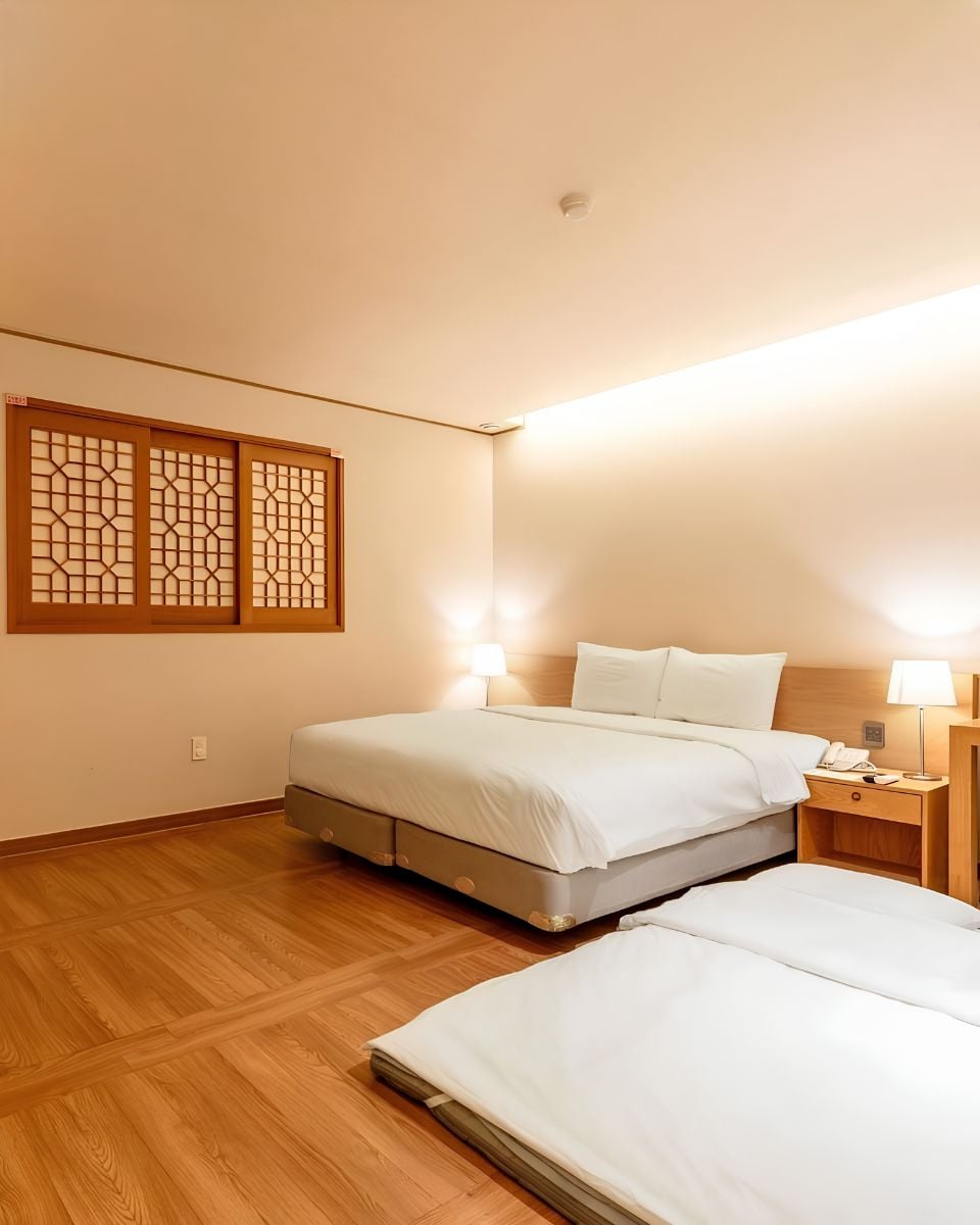 Hotel Sunbee Insadong in Seoul South Korea