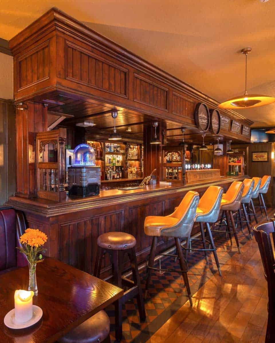 McGettigan's Townhouse in Dublin Ireland (2)