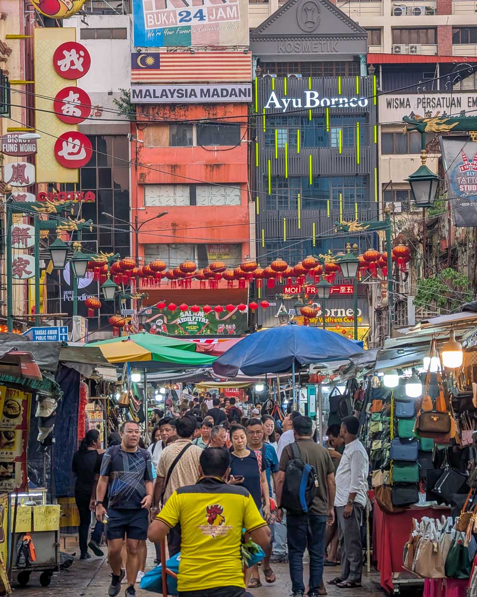Walking through Chinatown in Kuala Lumpur 1