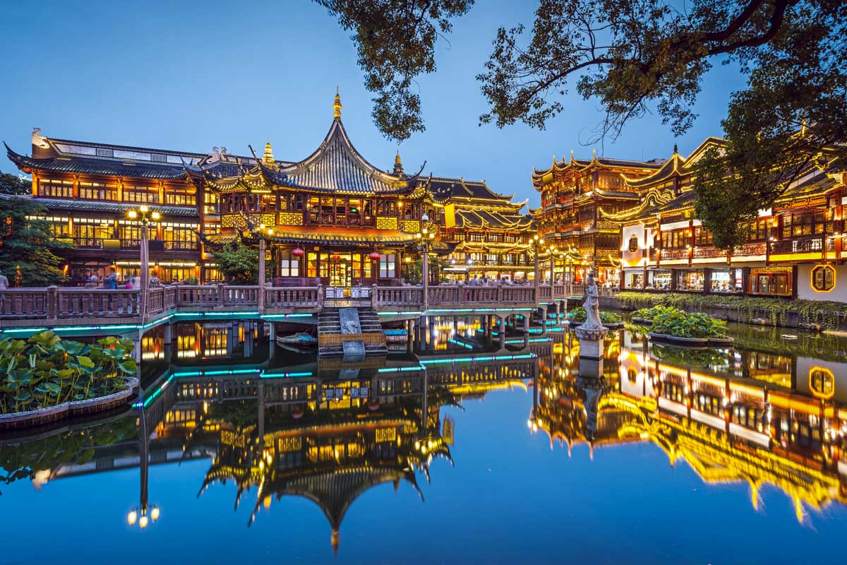 How to Spend FIVE DAYS in Shanghai, China: 5-Day Itinerary