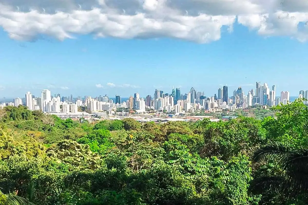 Mirrador Cerro Cedro in Metropolitan National Park, Panama City