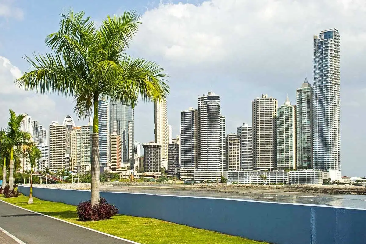 The views from Avenida Balboa in Panama City Panama