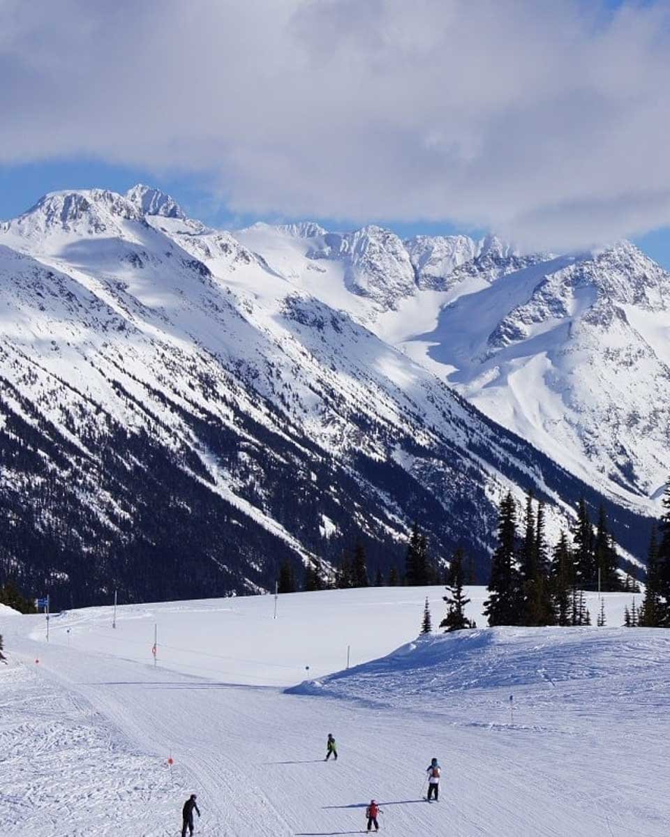 skiing-in-whistler-Canada