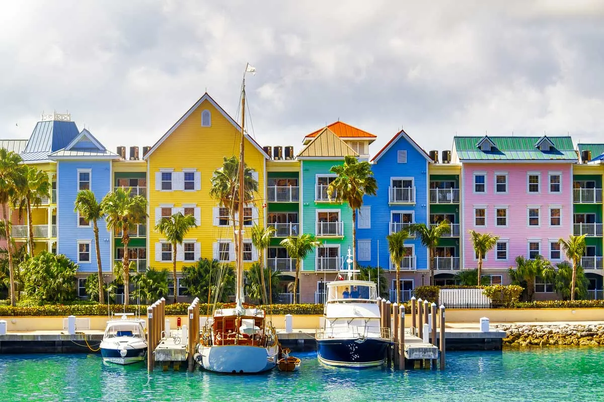 How to Spend FIVE DAYS in The Bahamas: The Best 5-Day Itinerary