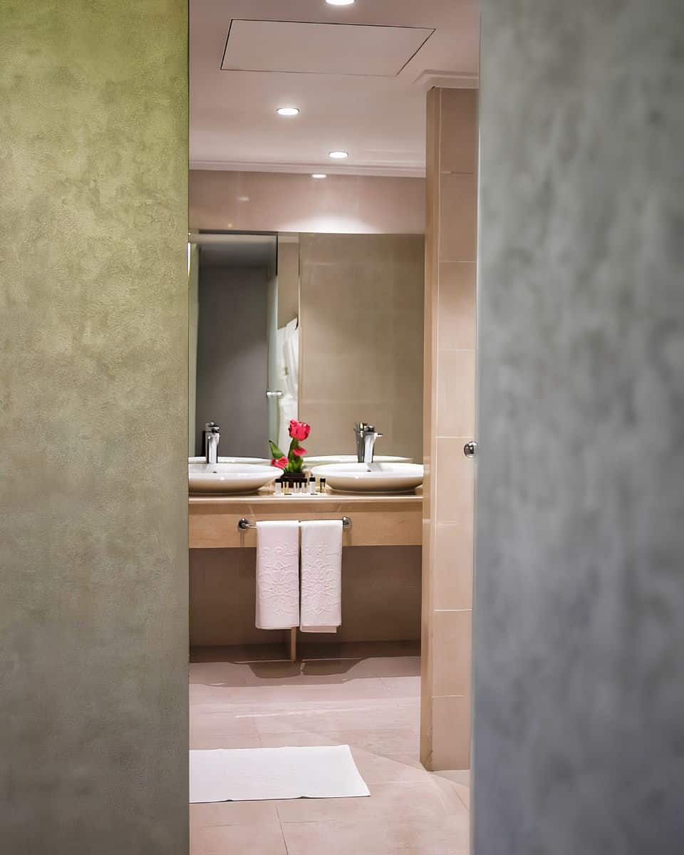 Nour Plazza Hotel in Fes Morocco 1