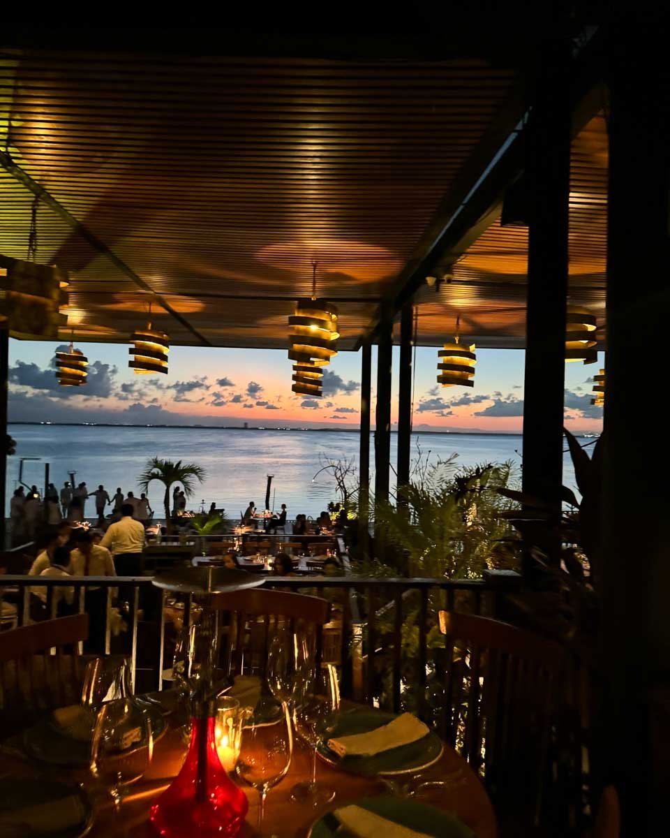 RosaNegra in Cancun Mexico (3)