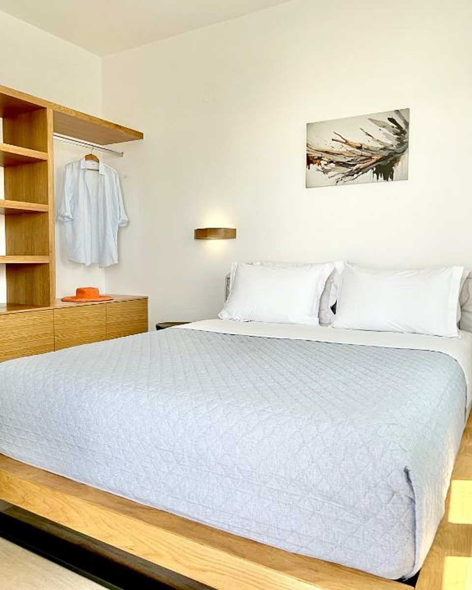 Anita Rooms & Suites Milos in Milos Greece