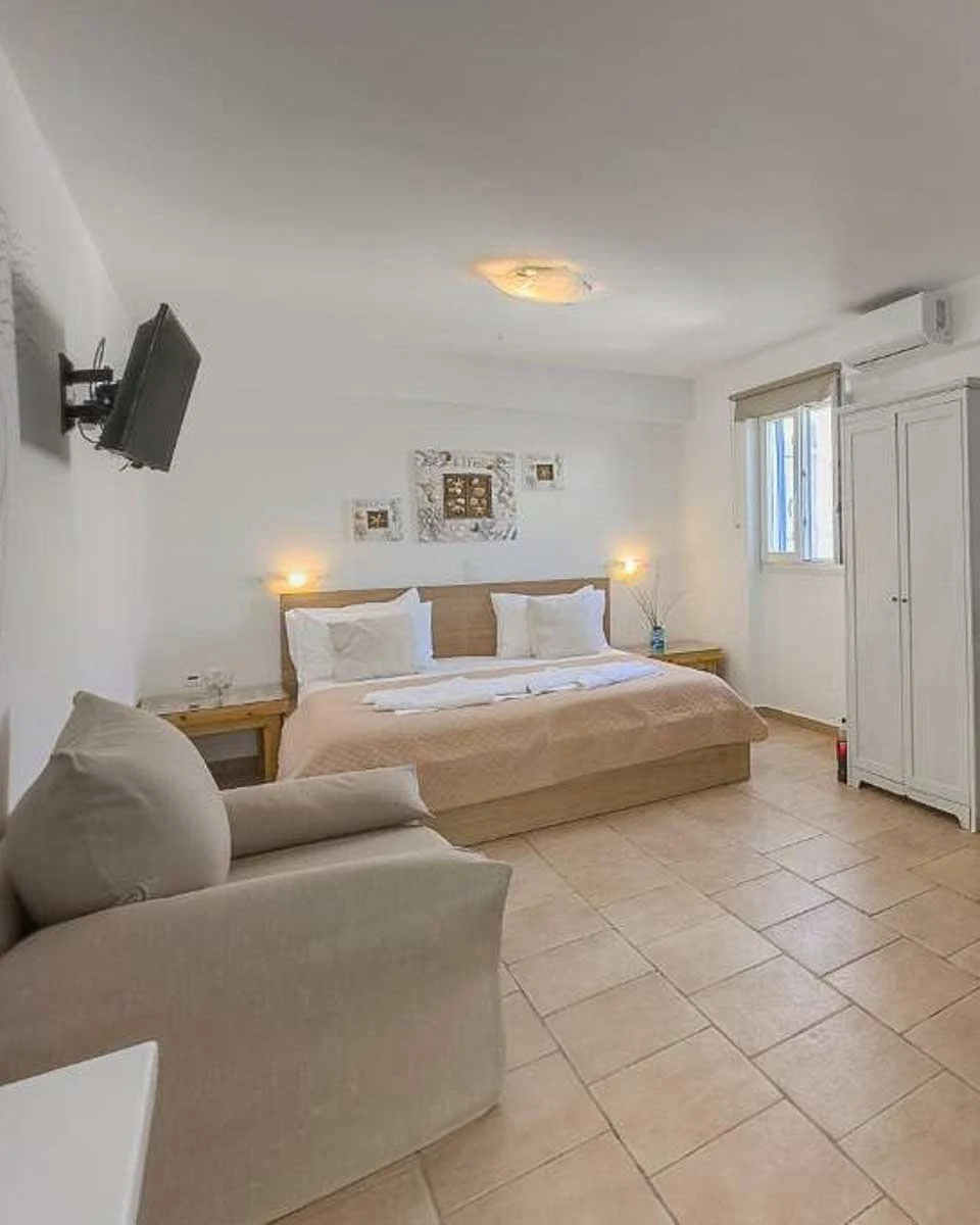 Heliotropio Studios & Apartments in Milos Greece