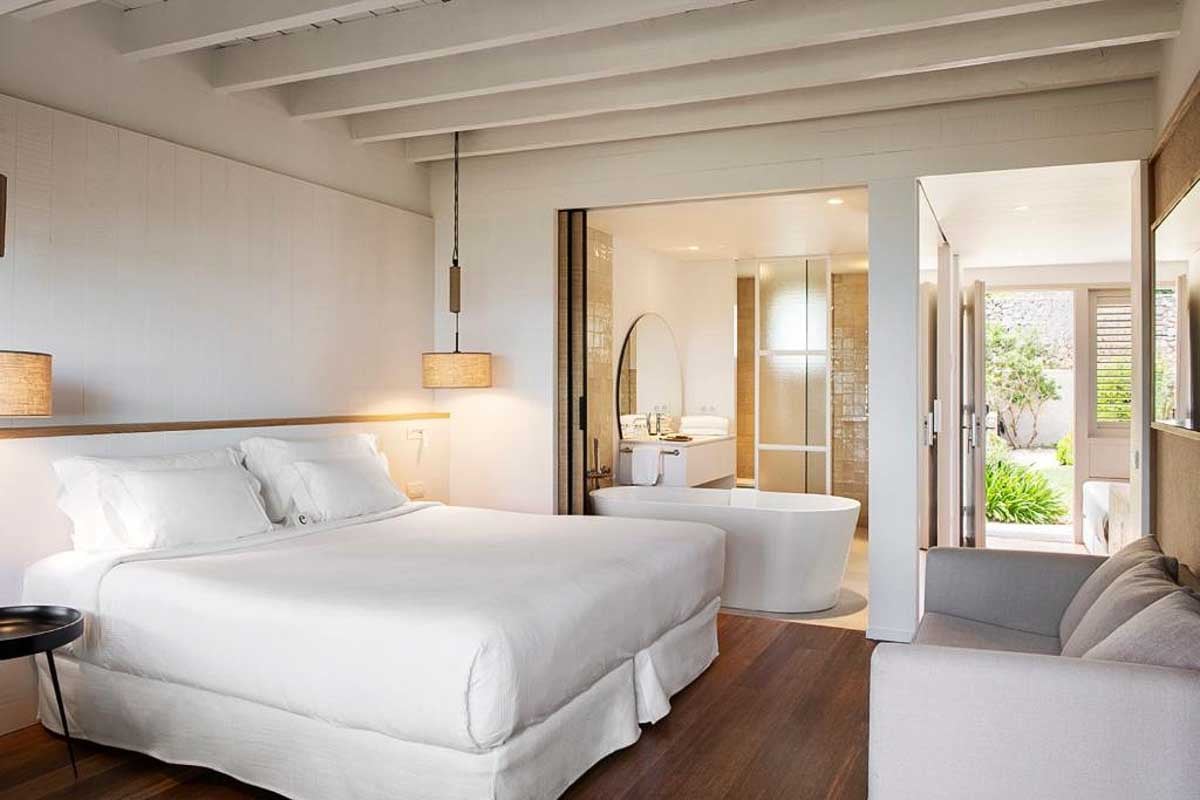 Hostal Emp&uacute;ries in Costa Brava Spain