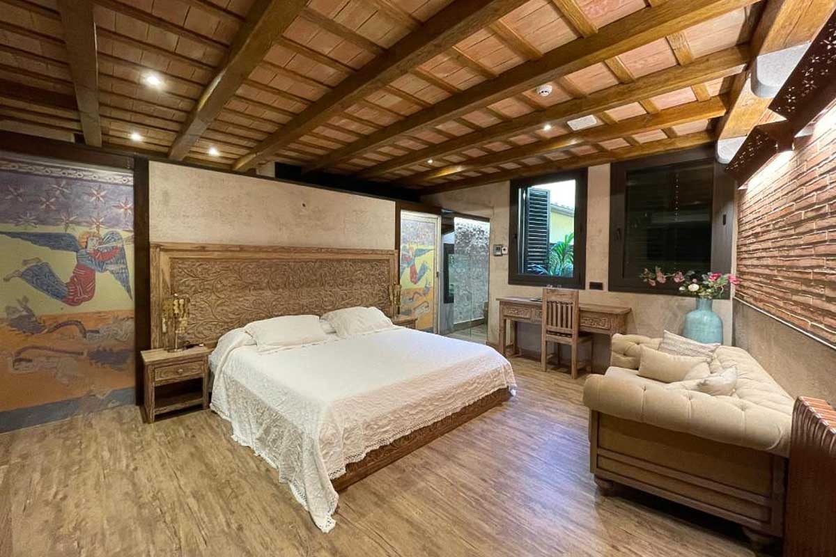 Hotel Hist&ograve;ric in Costa Brava Spain