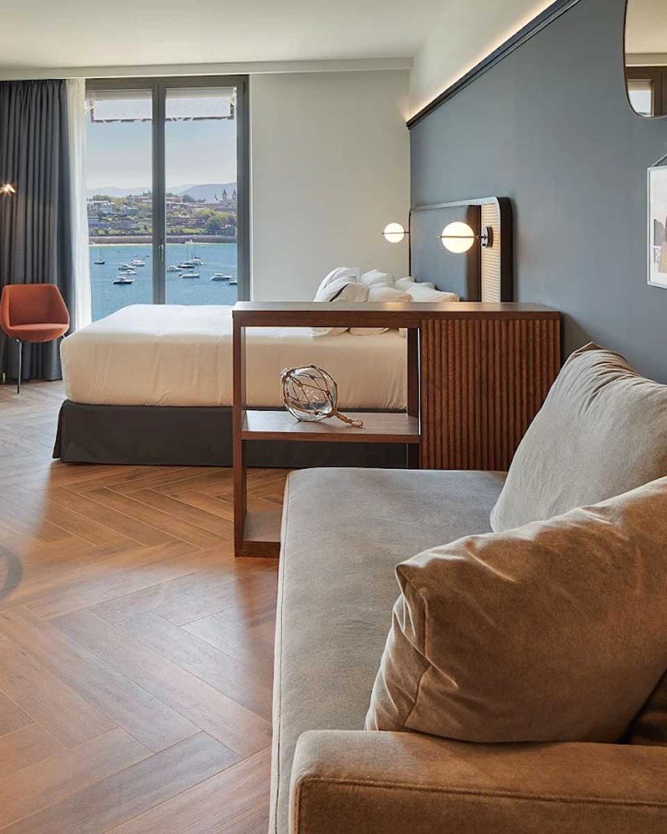 Hotel SANSEbay in San Sebastian Spain