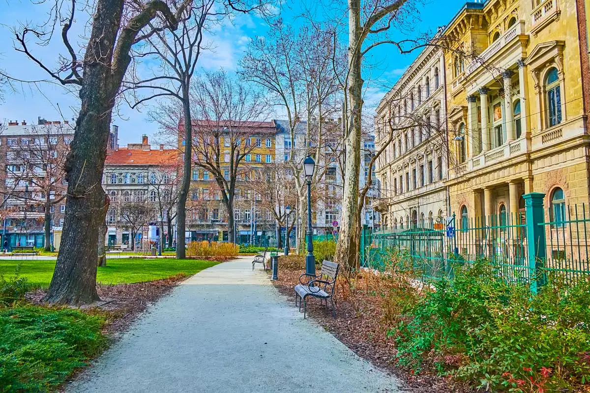 Where to Stay in Budapest, Hungary: 5 Best Areas & Hotels