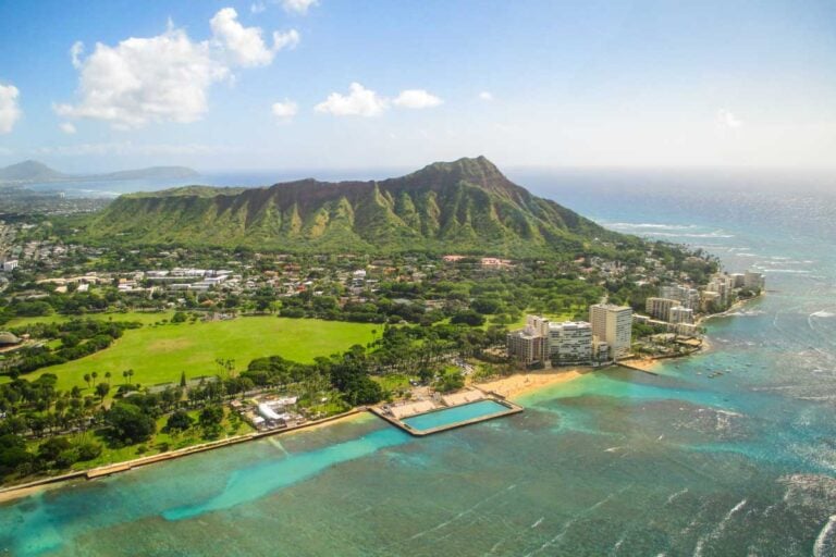 Diamond Head seen from a scenic Helicopter ride on Oahu Hawaii Waikiki Honolulu (1)