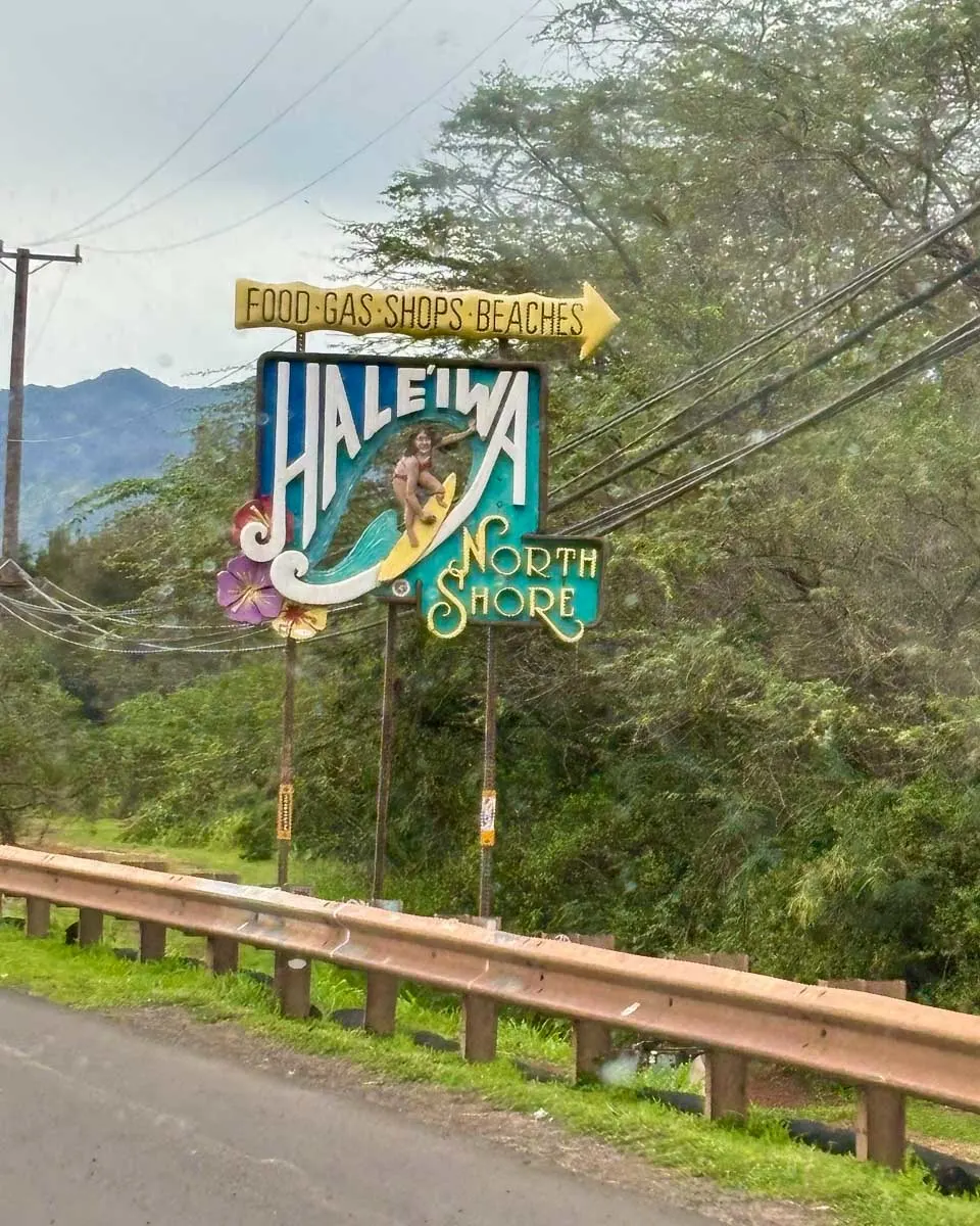 Hale'Iwa sign on Oahu North Shore Hawaii