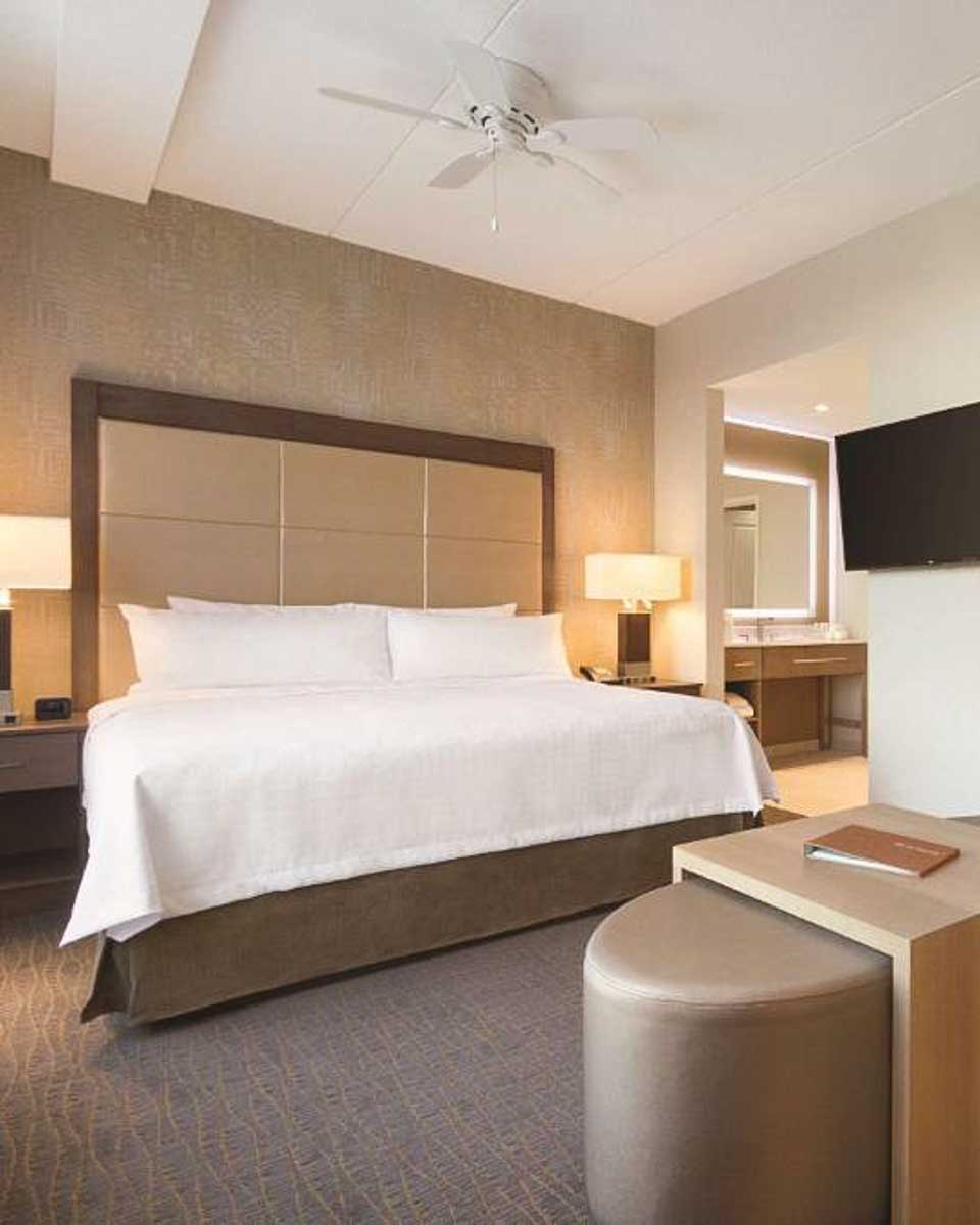 Homewood Suites by Hilton Calgary Downtown in Calgary Canada (1)